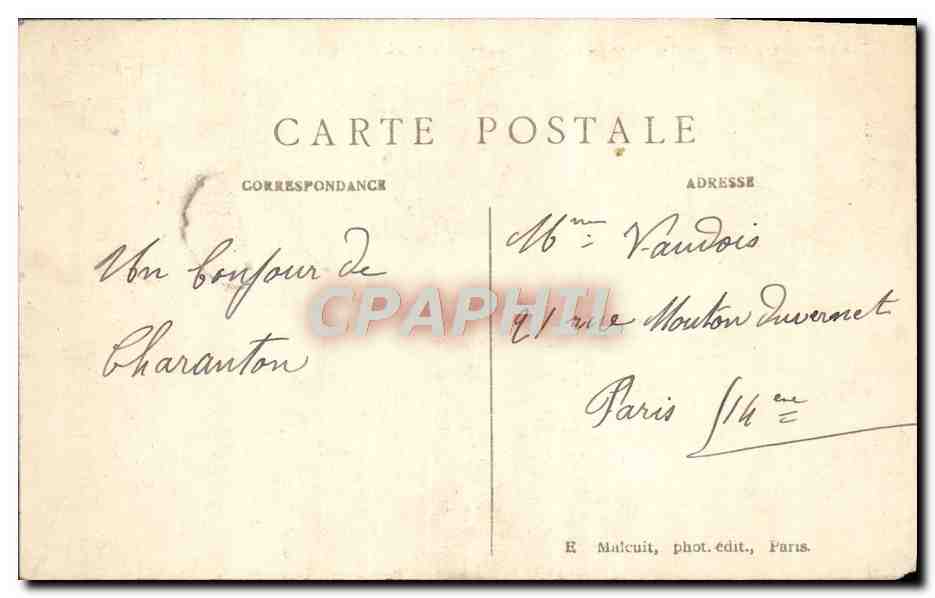 CPA Vincennes Vue inetrieure du chateau — Verso