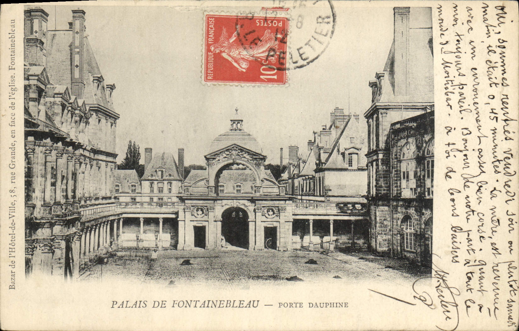 Schloss Fontainebleau — Tor Dauphine — Verlag: Stadtverwaltung, rue de Ville, 58