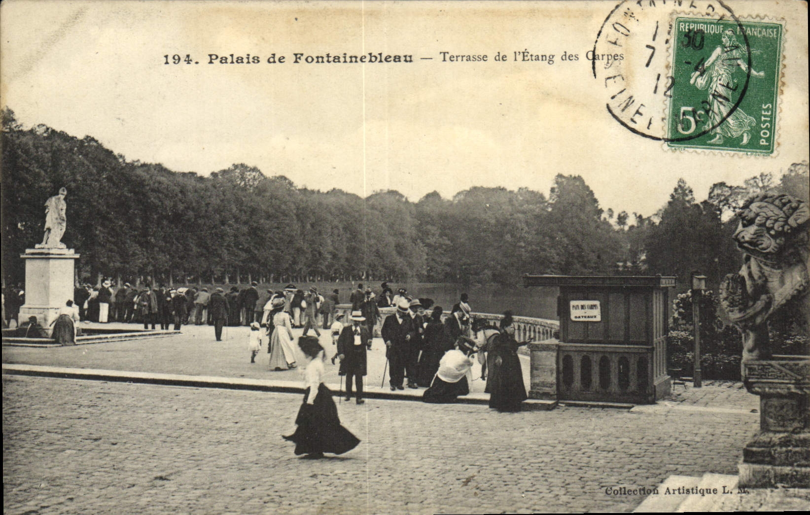 Schloss Fontainebleau — Terrasse des Karpfenteichs — Künstlerische Sammlung L. Néard