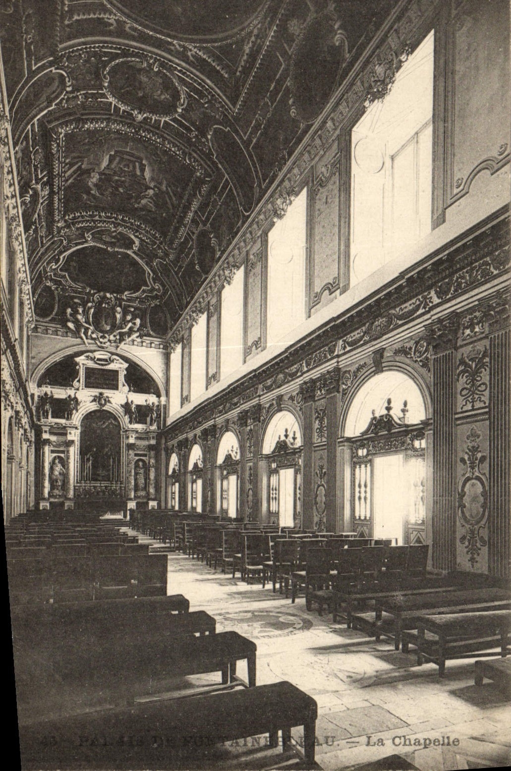 Palais de Fontainebleau — La Chapelle