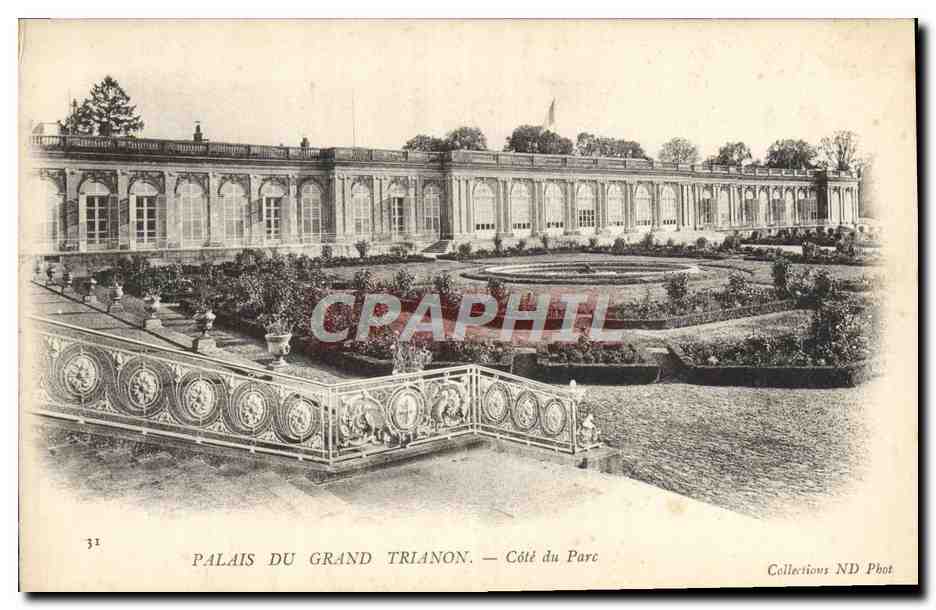 CPA Palais Du Grand Trianon Cote du parc Versailles