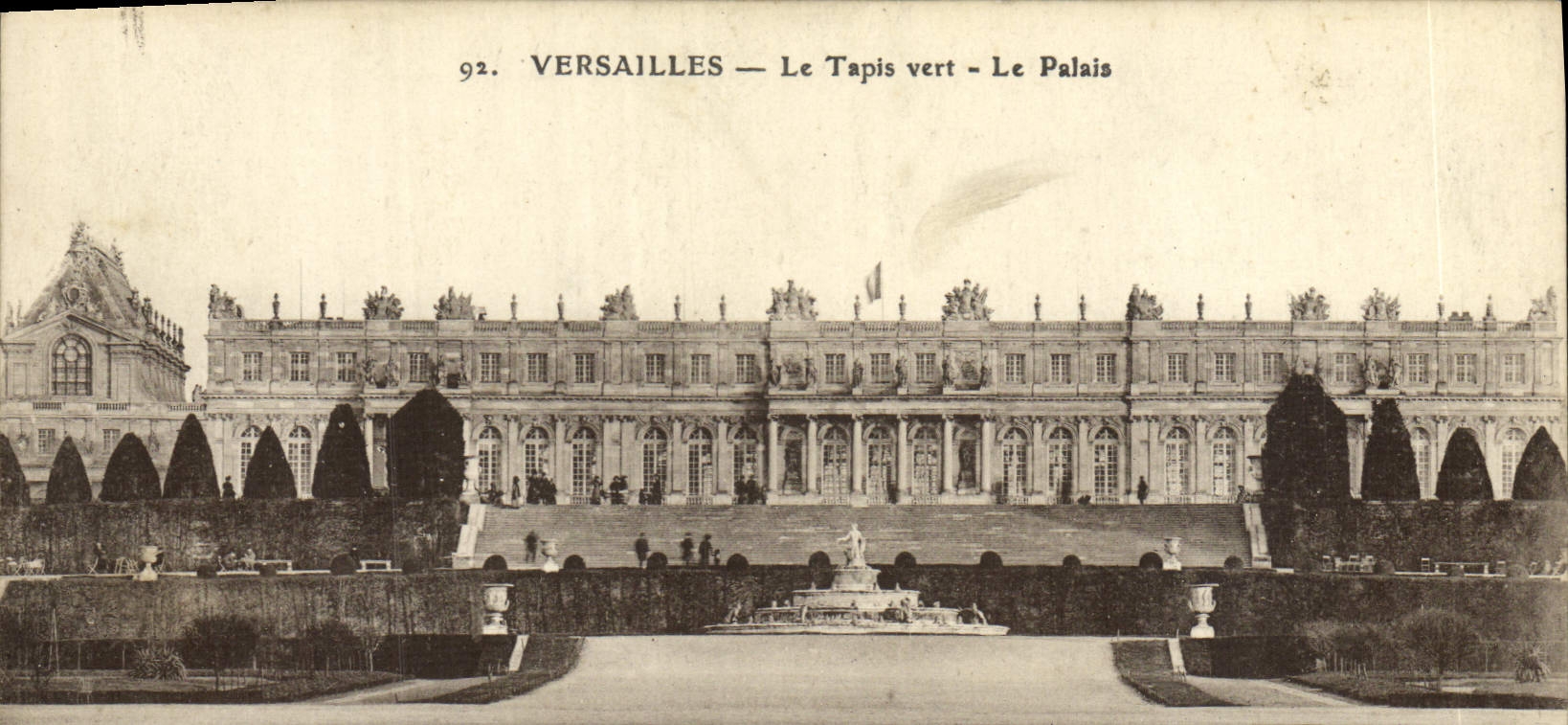 CPA Versailles Le Tapis Vert Le Palais