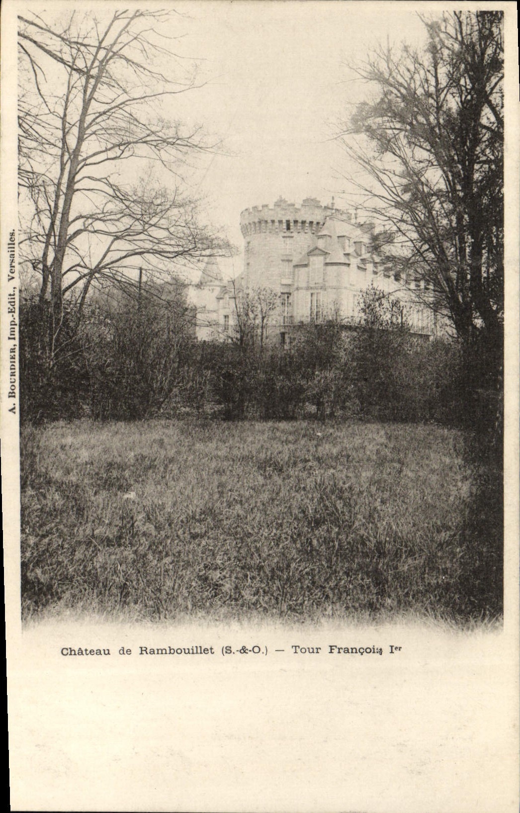 Castillo de Rambouillet (S.&O.) — Torre de Francisco I — A. Bouchard, Editor, Versalles