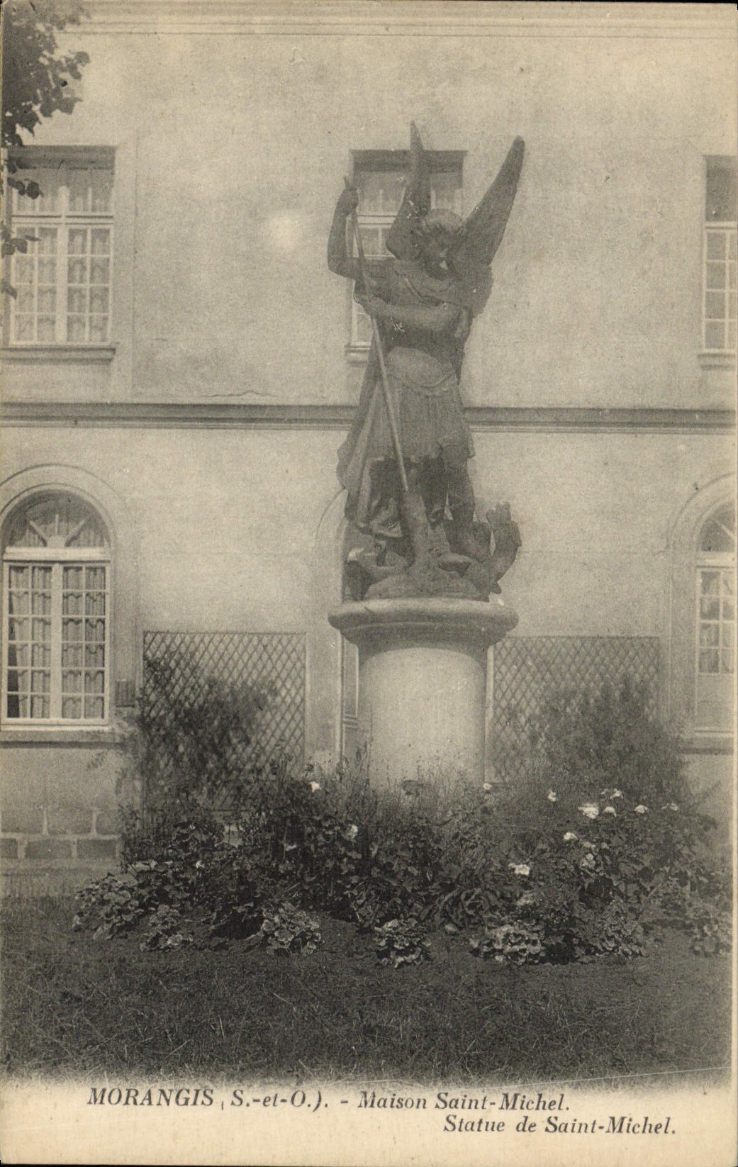 CPA Morangis Maison Saint Michel Statue De Saint Michel