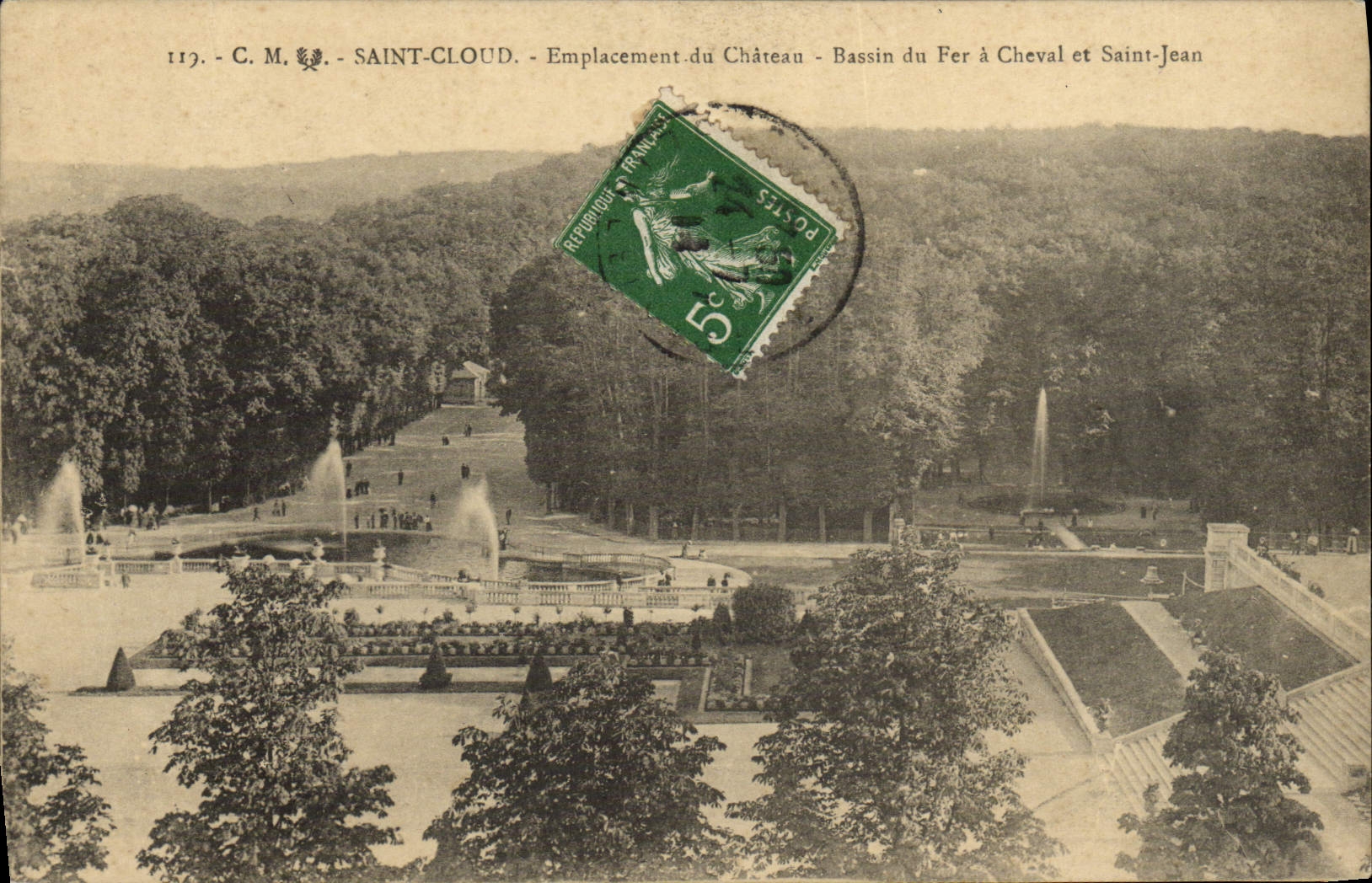 CPA St Cloud Emplacement du chateau Bassin du fer a cheval et Saint Jean 