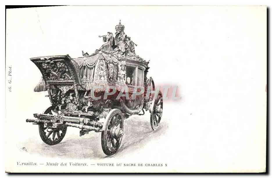 CPA Versailles Musee des Voitures Voiture du Sacre de Charles X
