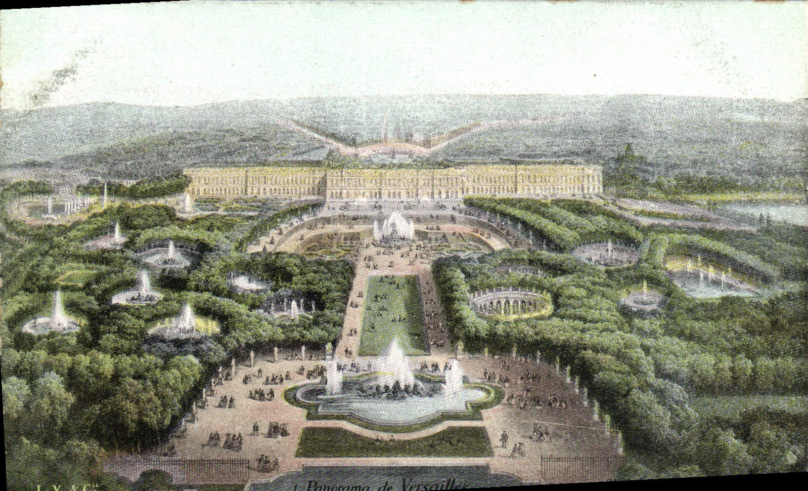 Panorama de Versailles — vue aérienne du château et des jardins — L. V. & Cie