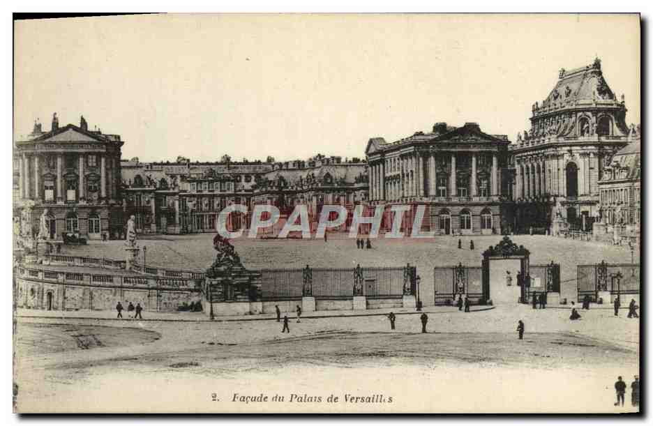 CPA Versailles Facade du Patais 