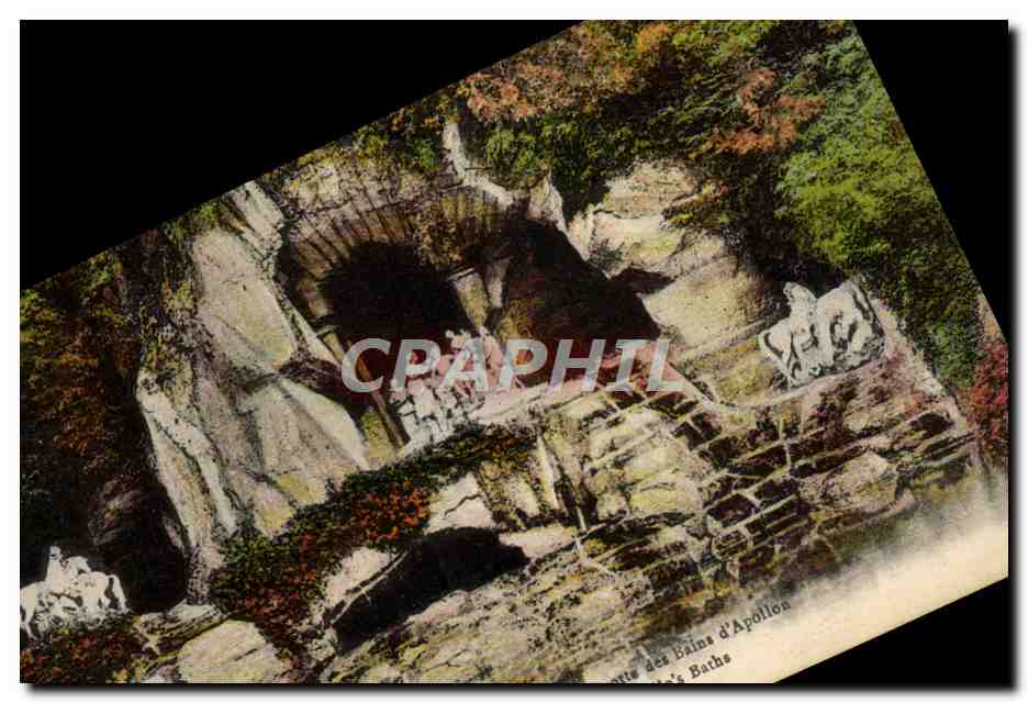 CPA Versailles Le parc La grotte des bains d'Apollon