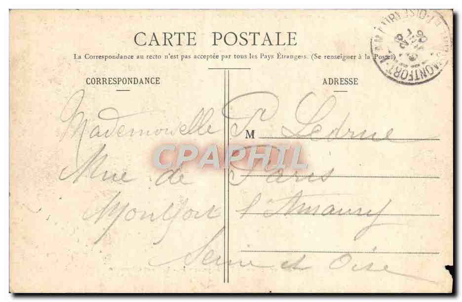 CPA Versailles Partie Trianon Entree Principale la Cour d'honneur  — Verso