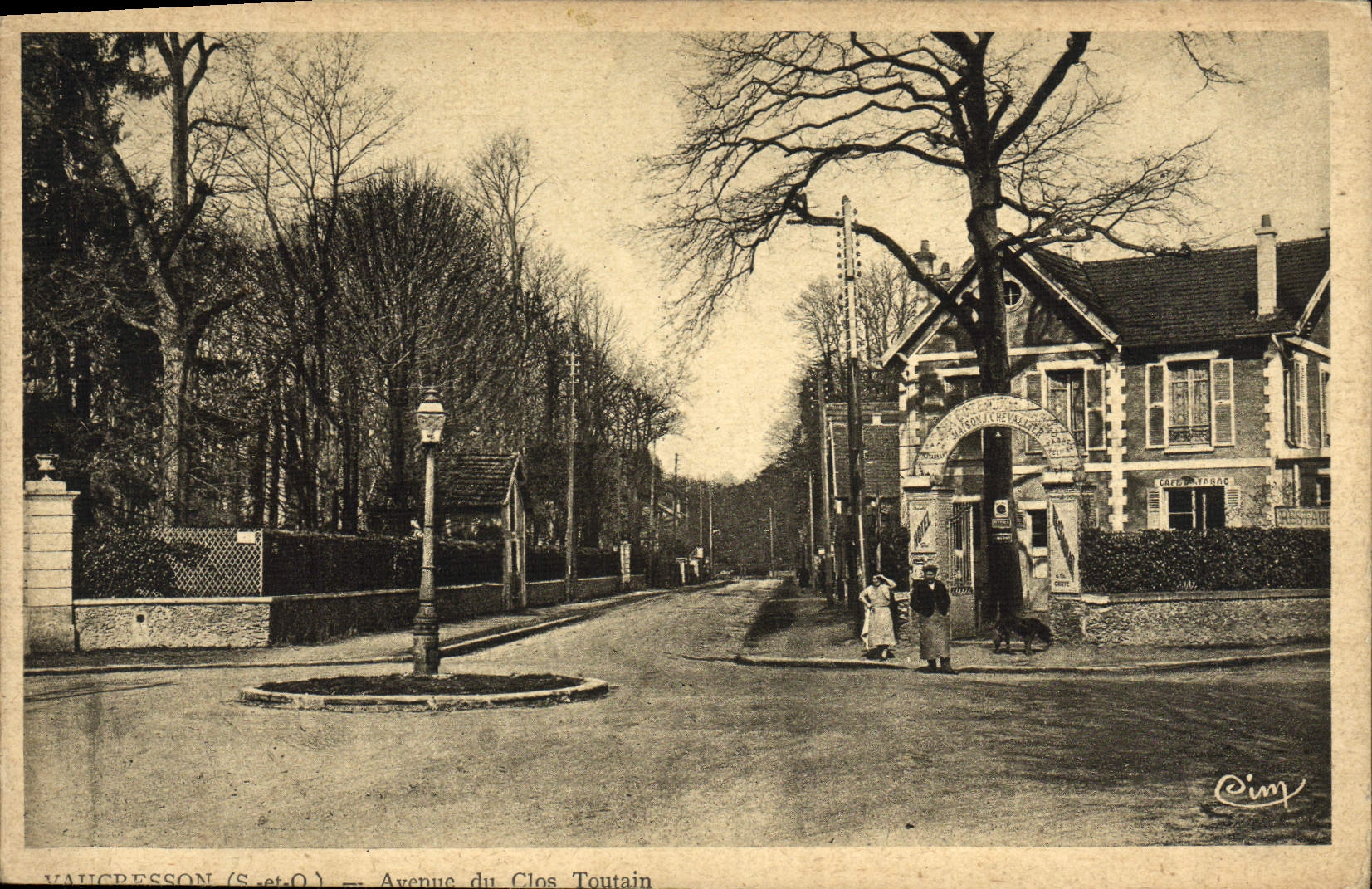 CPA Vaucresson Avenue du Clos Toutain 