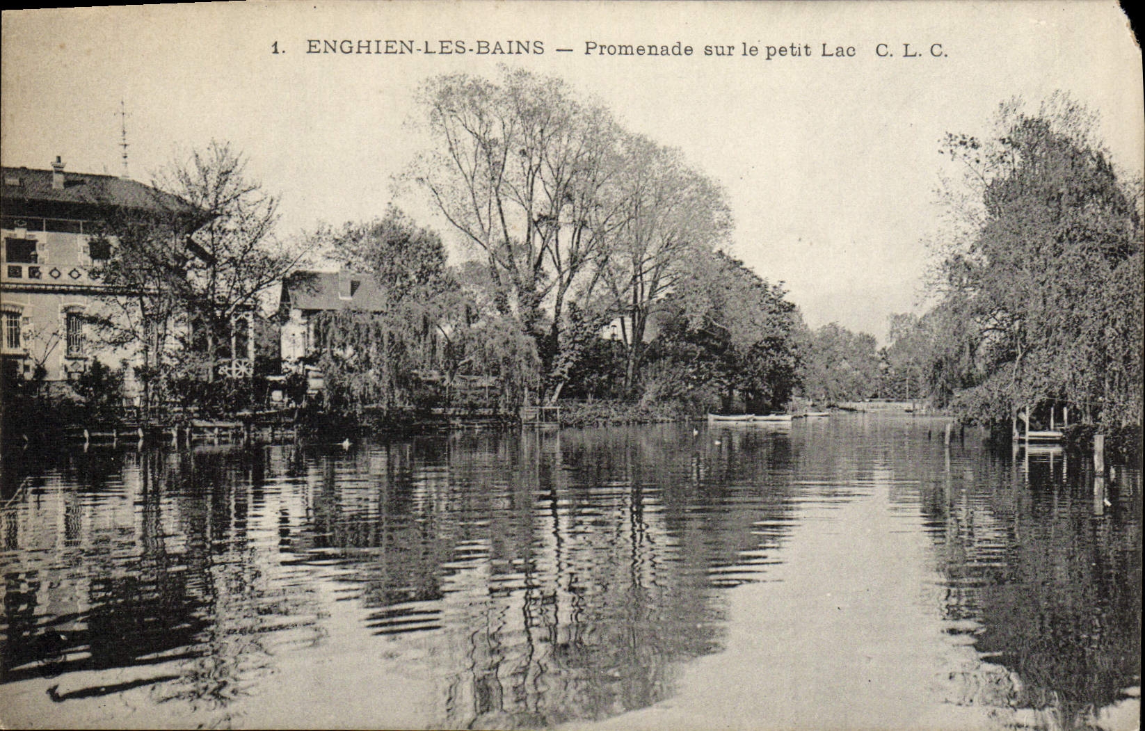 CPA Enghien Les Bains Promenade Sur le Petit Lac