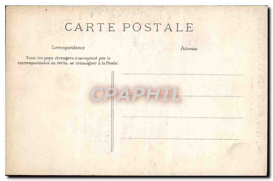 Saint-Germain - Le Château - Cour intérieure (côté de la Chapelle) - E. L. D. — Verso