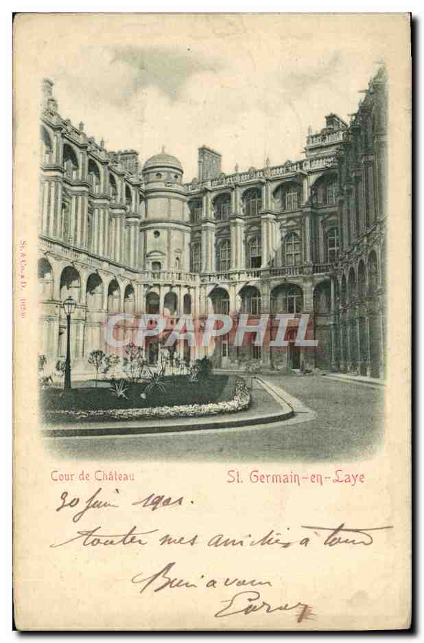 CPA Saint Germain En Laye Cour du Chateau