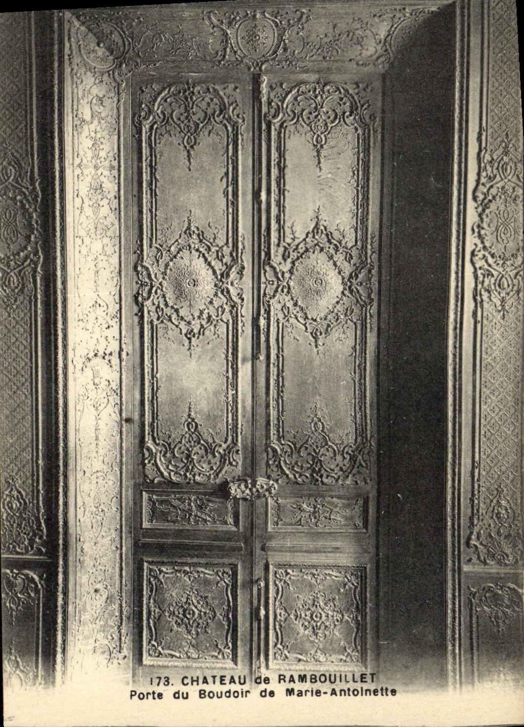 CPA Chateau De Rambouillet Porte Du Boudoir De Marie Antoinette