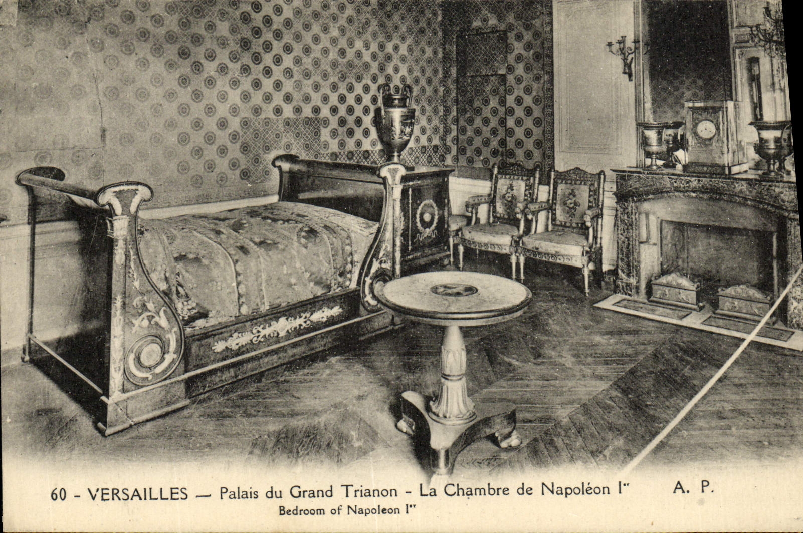 CPA Versailles Palais Du Grand Tranon La Chambre De Napoleon 1er