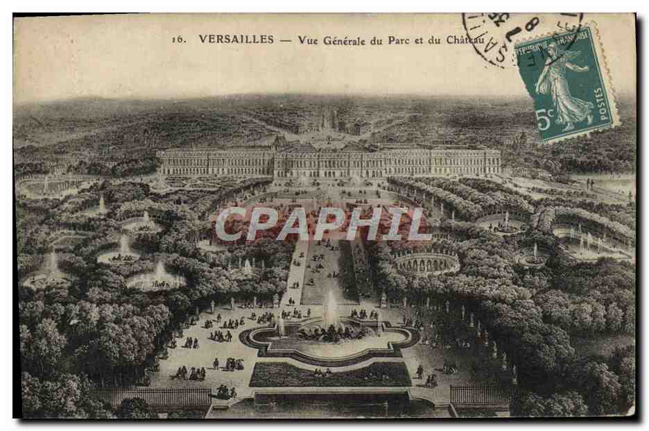 CPA Versailles Vue Generale Du Parc Et Du Chateau