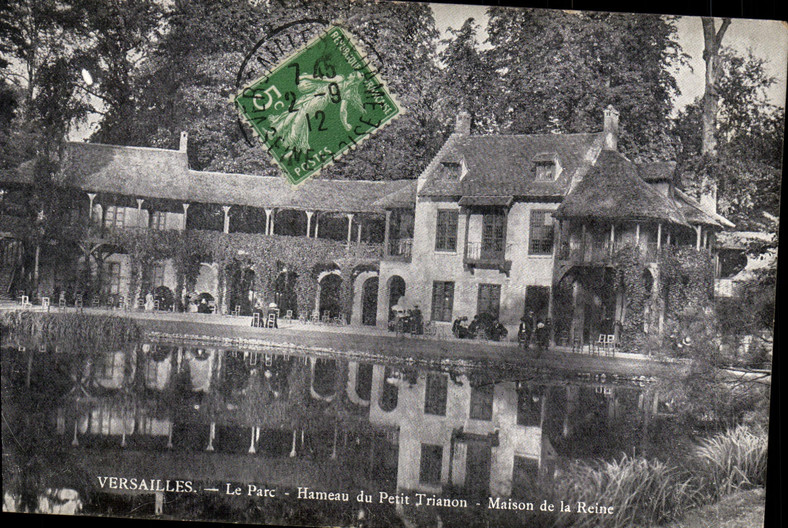 Versailles — Der Park - Dorf Petit Trianon - Königinnenhaus — Edition Cossé