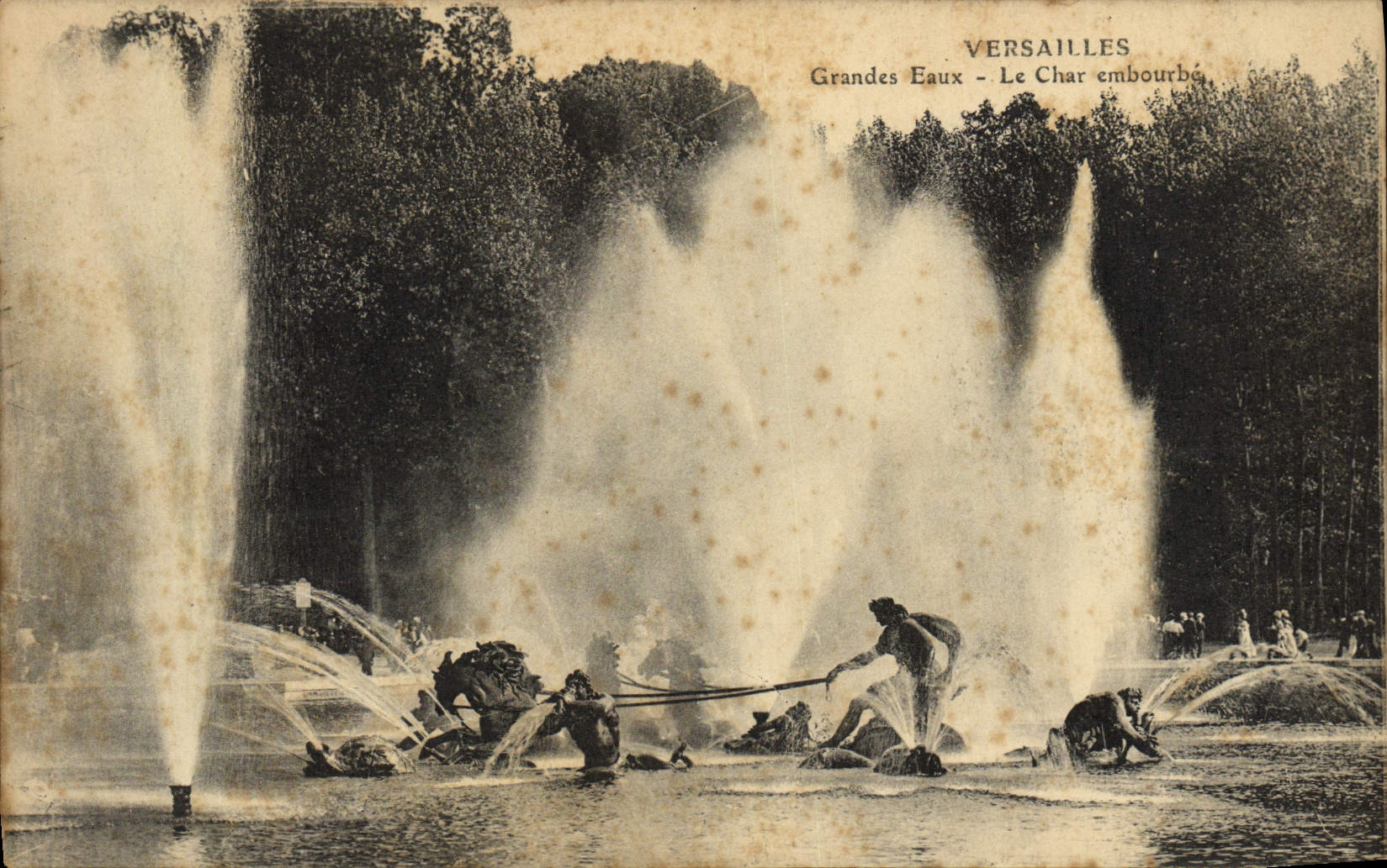 CPA Versailles grandes Eaux Le Char embourbe 