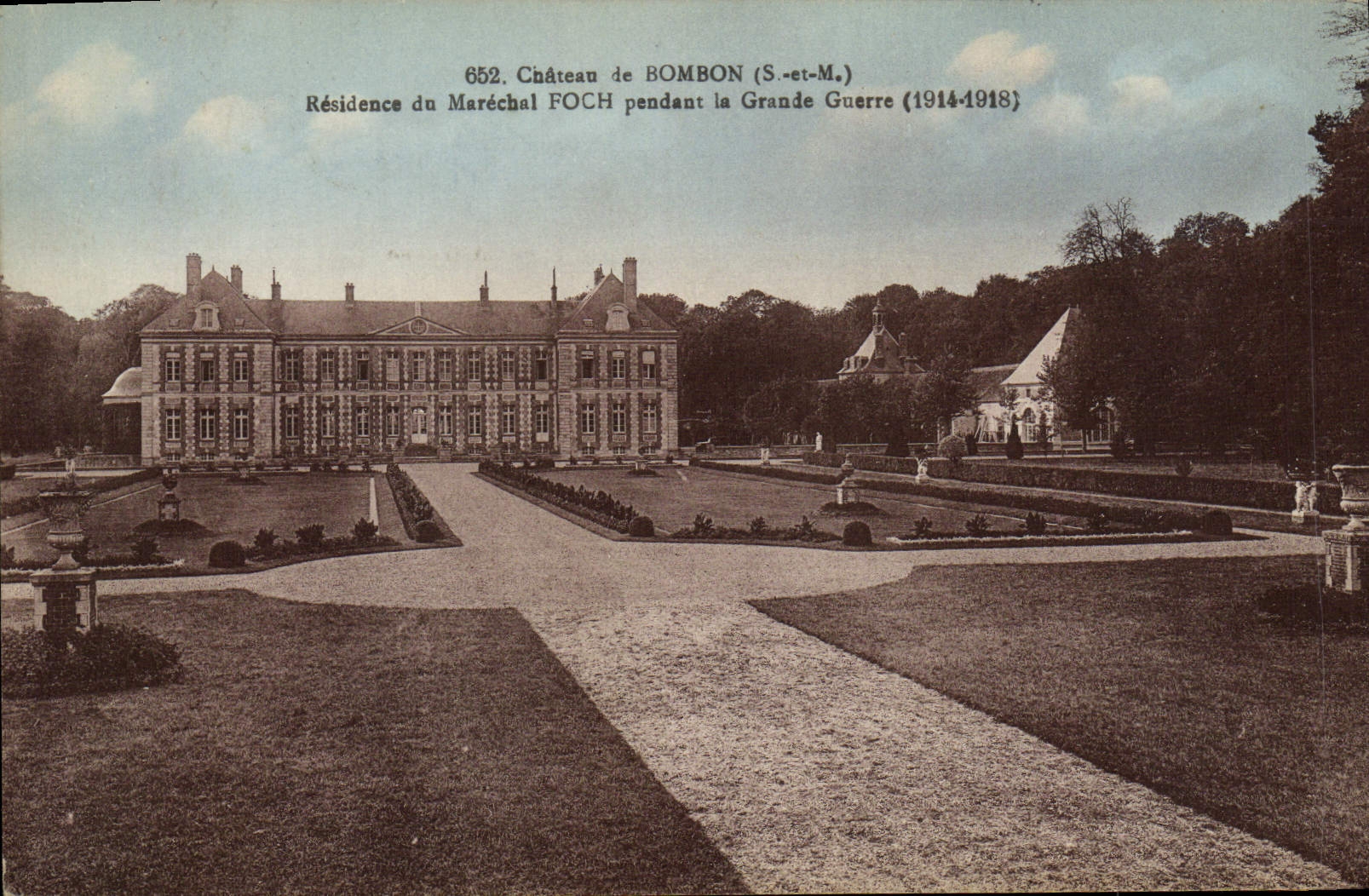CPA Chateau De Bombon Residence Du Marechal Foch