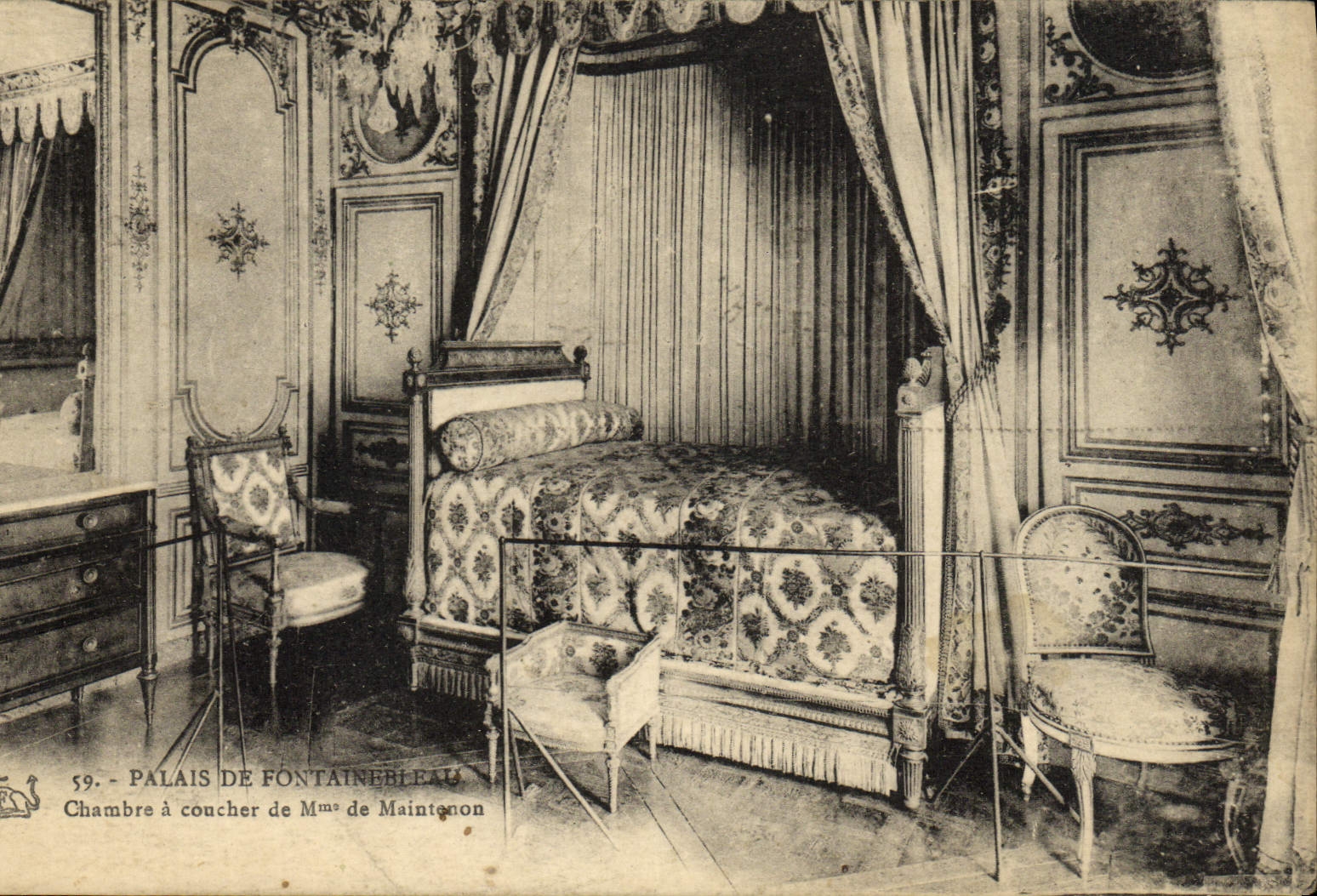 Palacio de Fontainebleau — Habitación de Madame de Maintenon — n°59