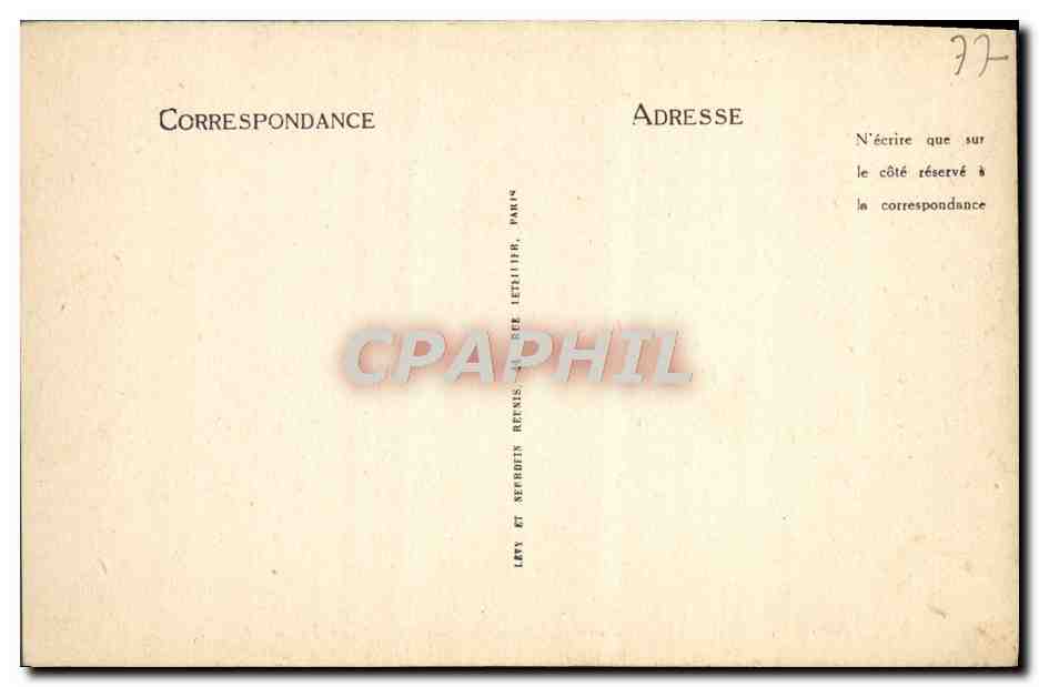 Fontainebleau — La Place d'Armes, el Quartier Henri IV — LL — Reverso