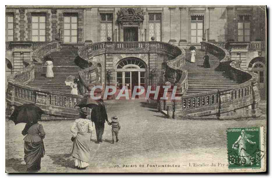 Schloss Fontainebleau — Die Parktreppe