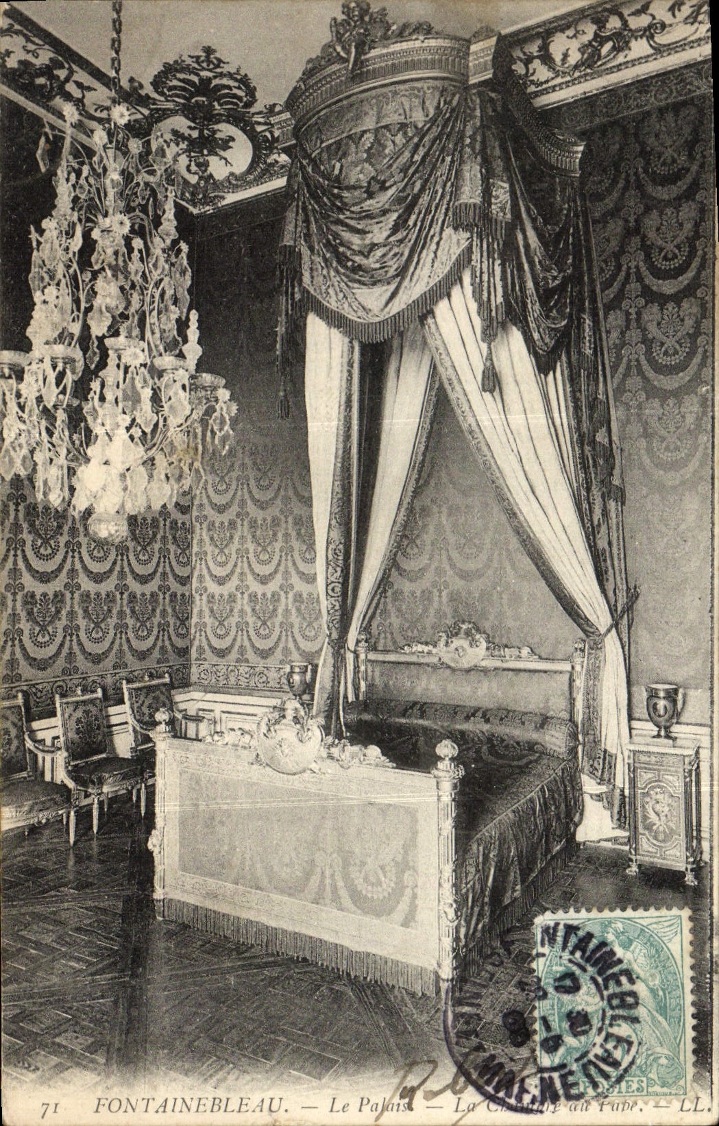 Fontainebleau — Il Palazzo — La Camera del Re — LL
