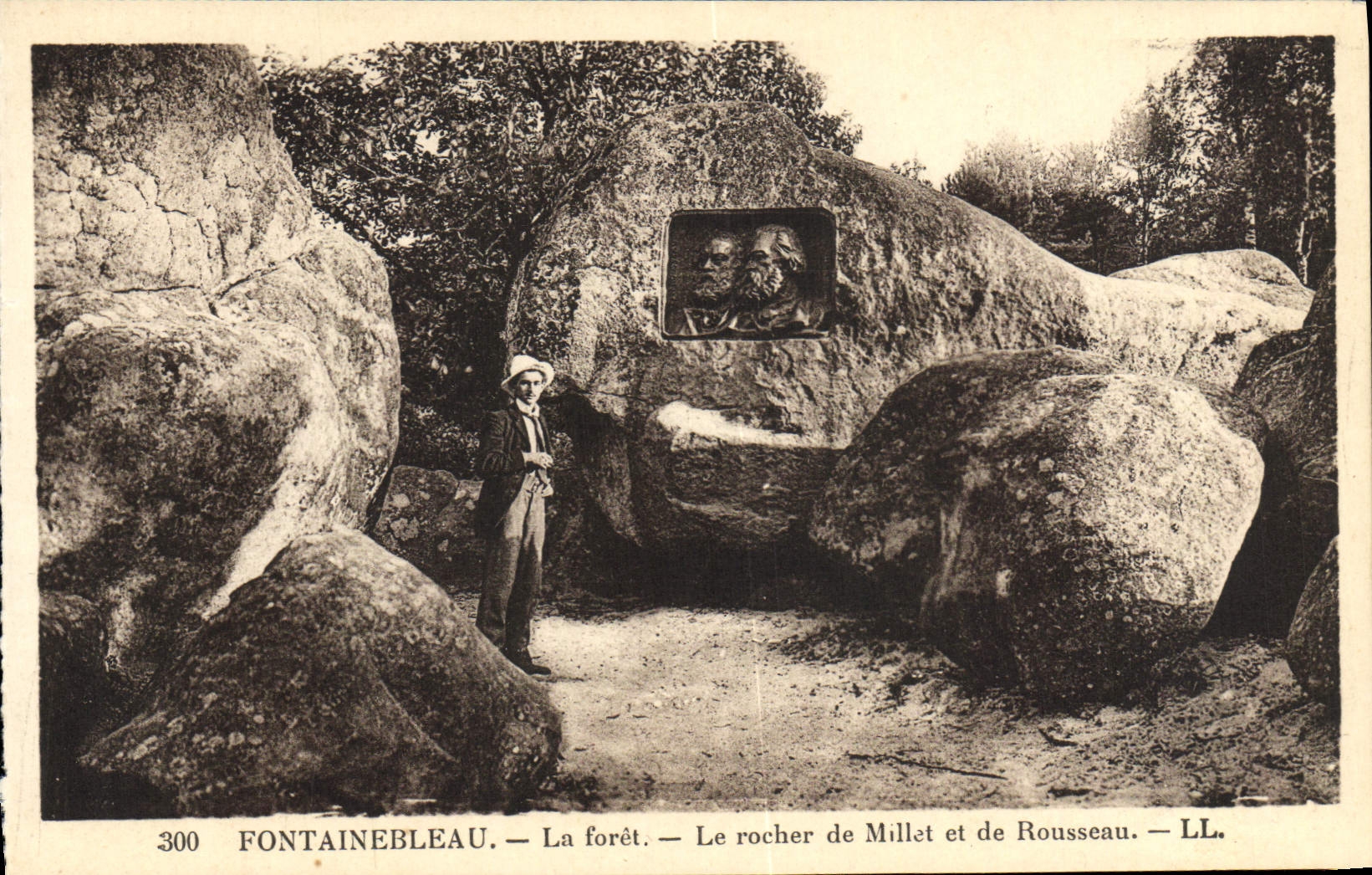 Fontainebleau — El bosque — La roca de Millet y Rousseau — LL. — N.º 300