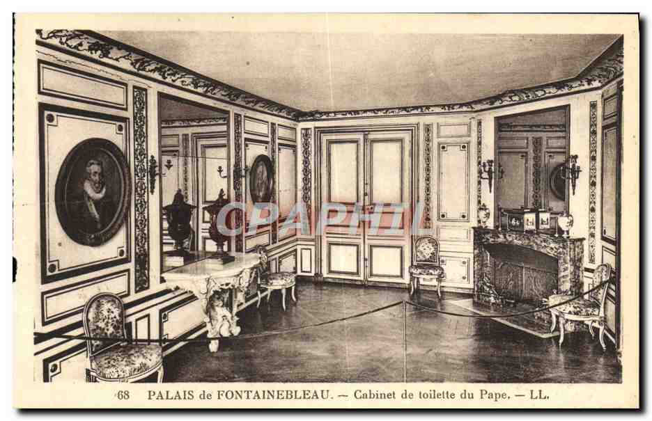 CPA Palais De Fontainebleau Cabinet De Toilette Du Pape