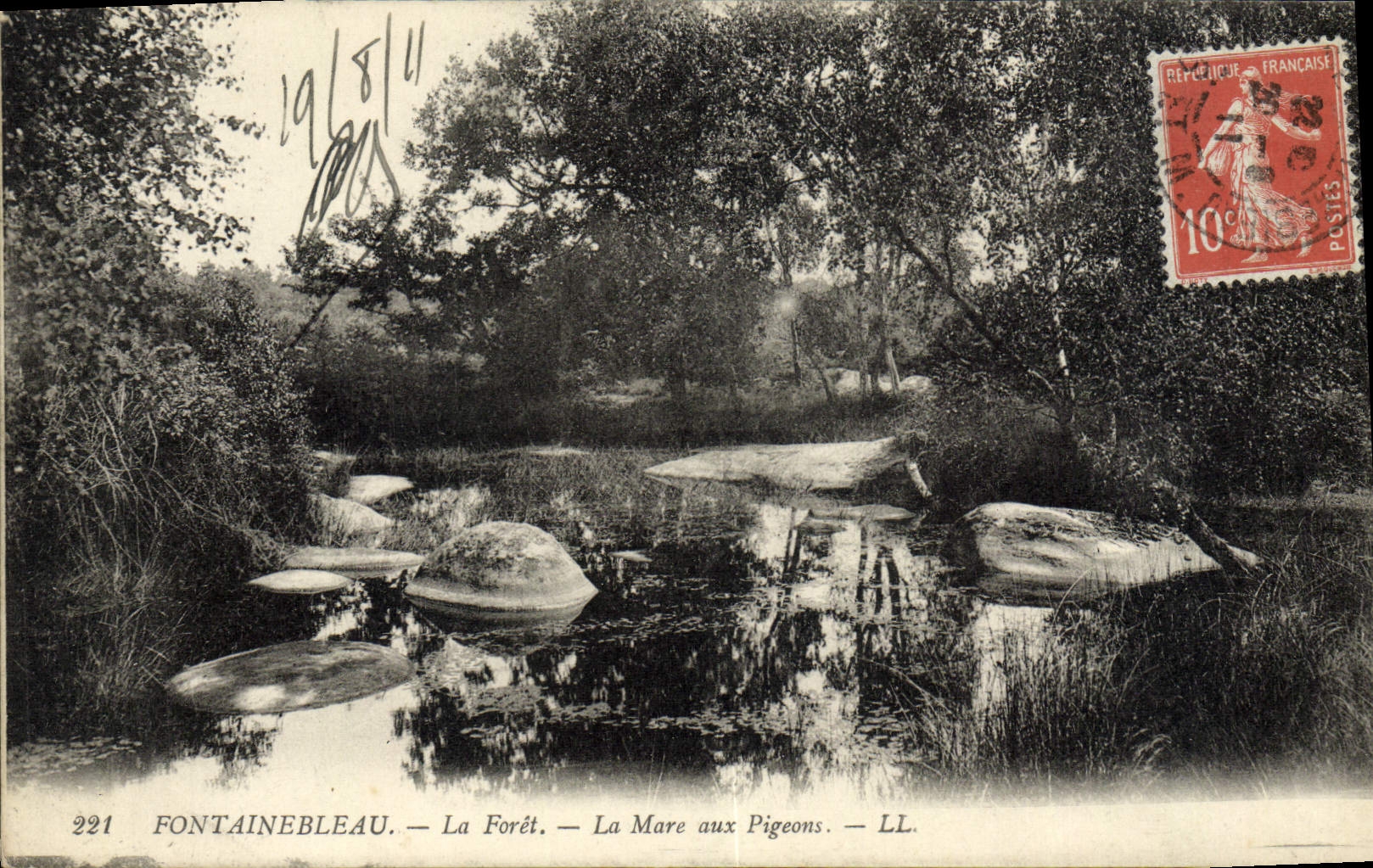 Fontainebleau — The Forest — The Pigeon Pond — LL. — n°221