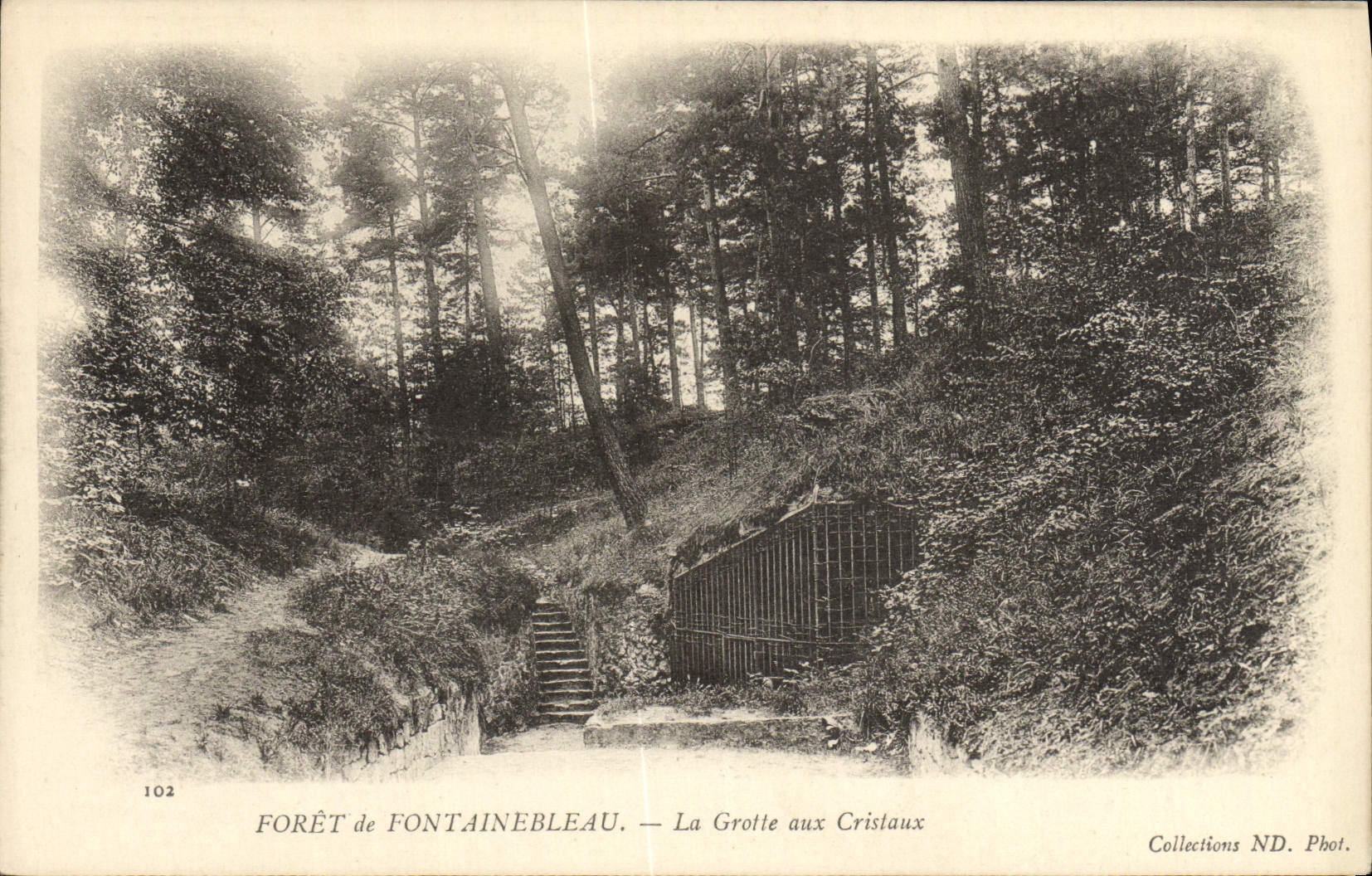 Forêt de Fontainebleau — La Grotte aux Cristaux — Collections ND. Phot.