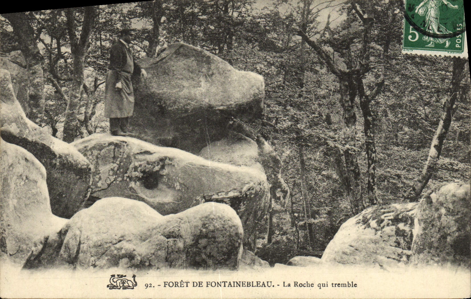 Bosque de Fontainebleau — La Roche qui tremble — Editor no identificado, n.º 92