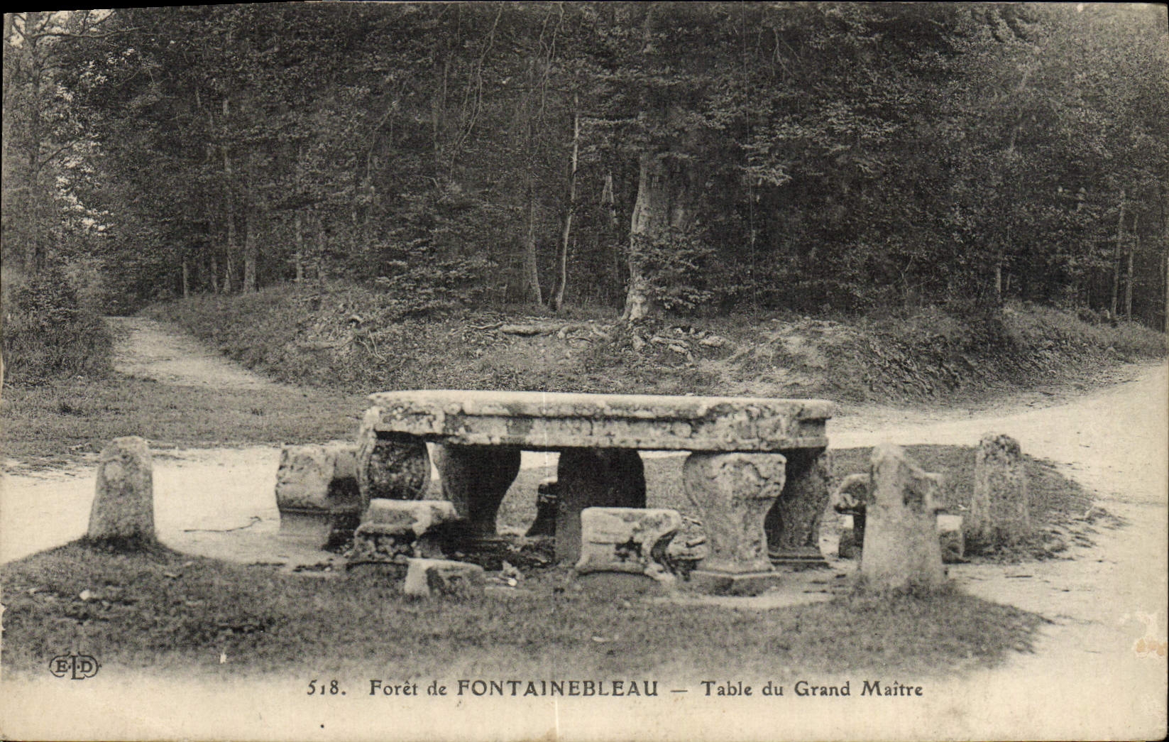 Forêt de FONTAINEBLEAU — Table du Grand Maître — Éditeur E.P.D. n° 518