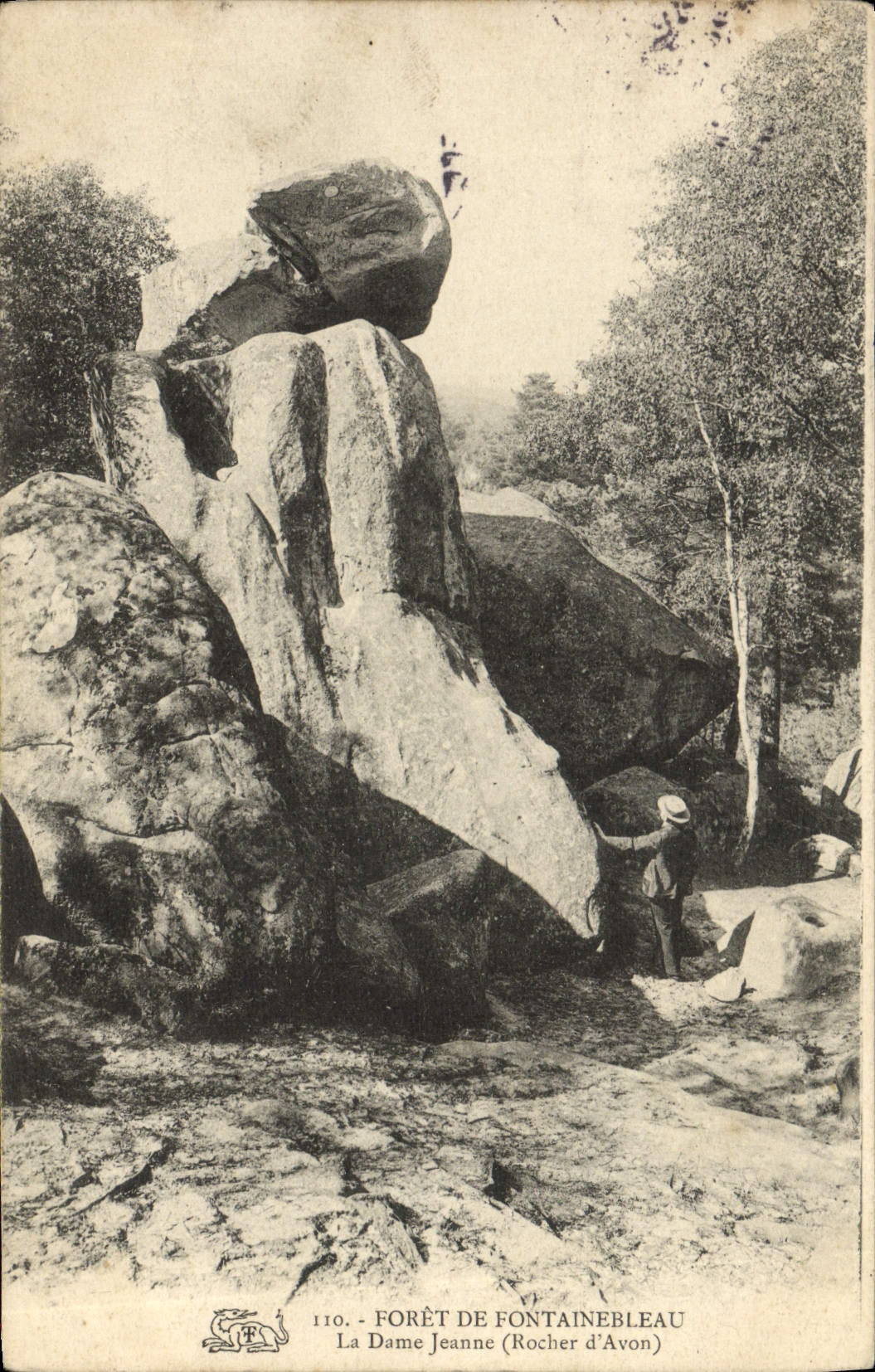 La Dame Jeanne (Rocher d'Avon) — Forêt de Fontainebleau — Éditeur non identifié, n° 110
