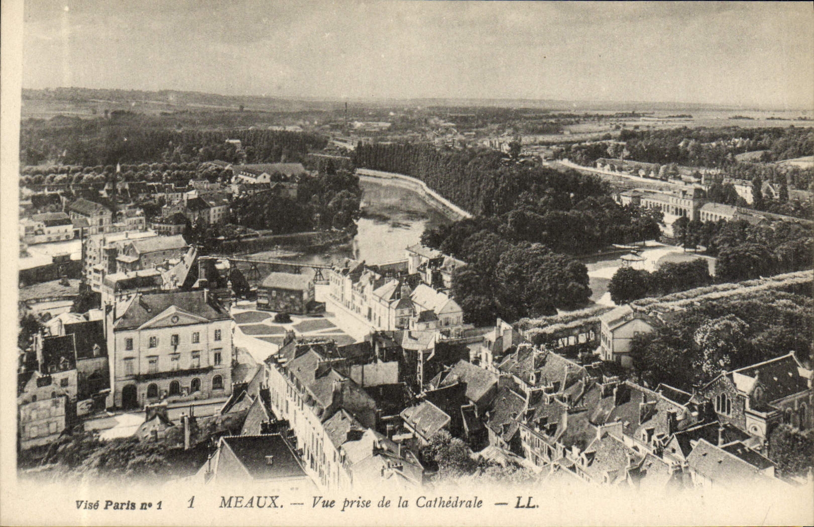 Meaux — Vue prise de la Cathédrale — LL. Visé Paris n° 1