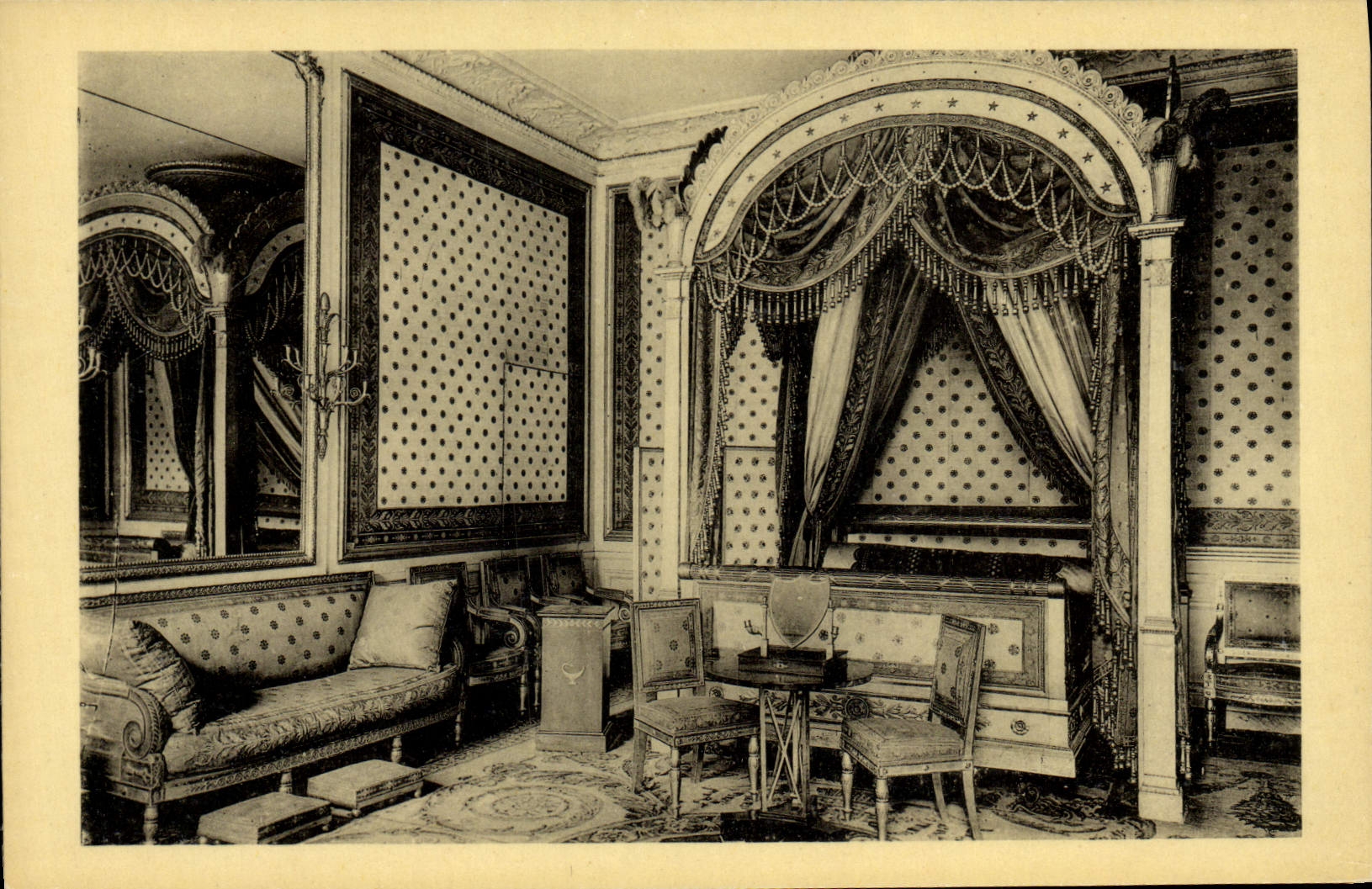 Castillo de Fontainebleau — Pequeños apartamentos : La habitación de Joséphine — Edición de los Museos Nacionales n°60