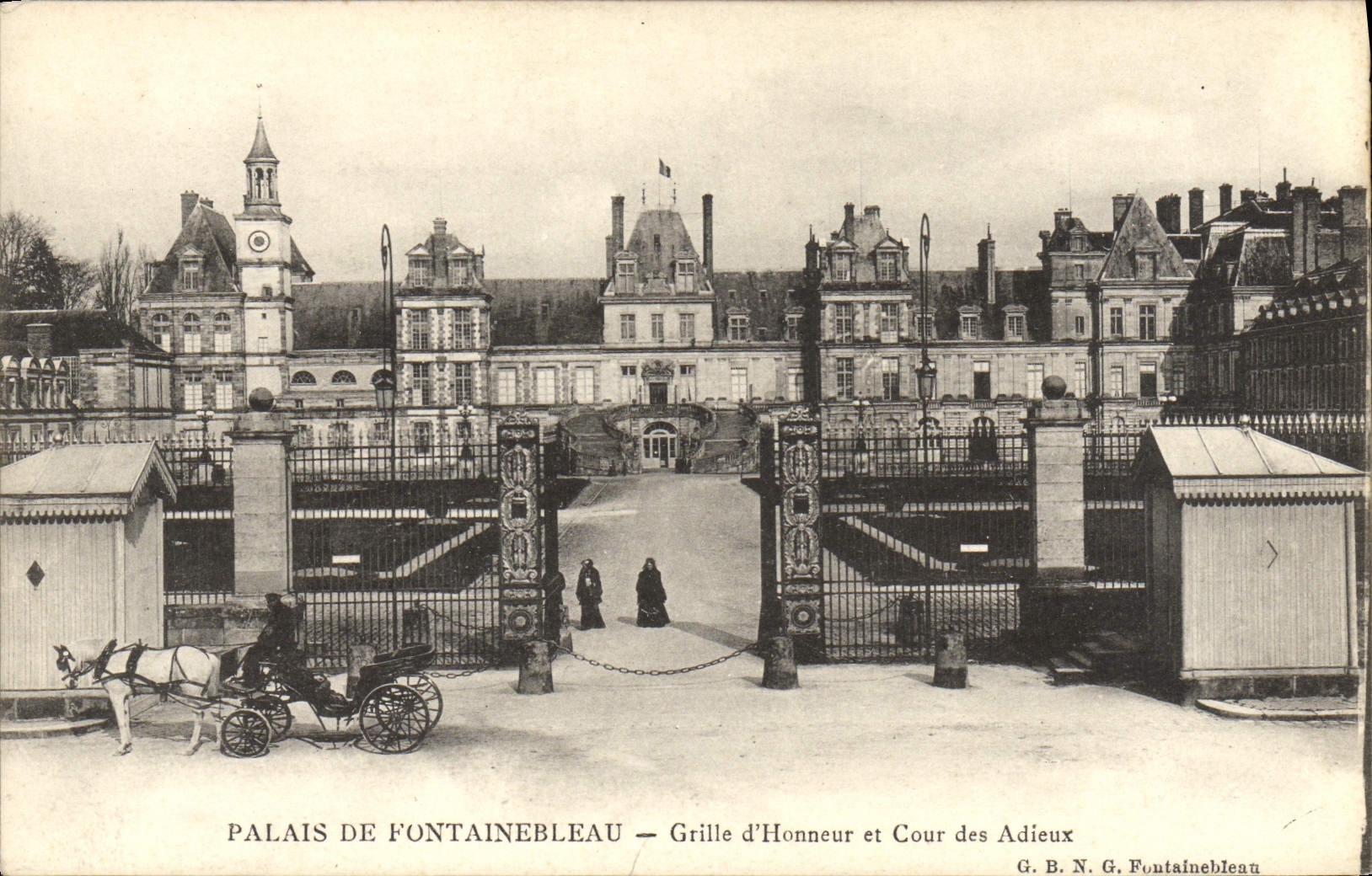 Palazzo di Fontainebleau — Griglia d'onore e Corte degli Addii — G. B. N. G. Fontainebleau