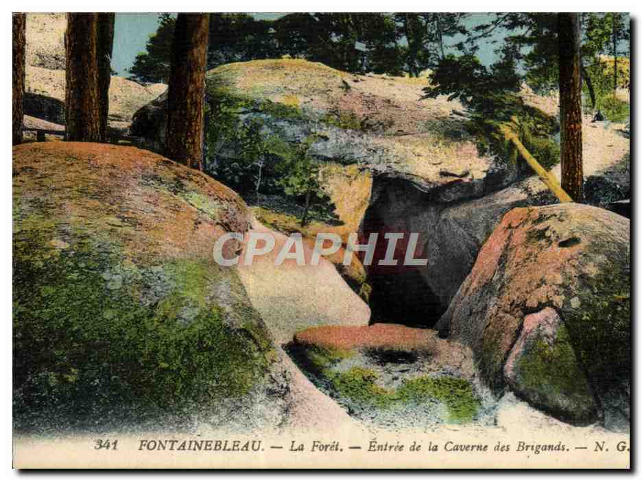 Fontainebleau — La Forêt — Entrée de la Caverne des Brigands — N. G.