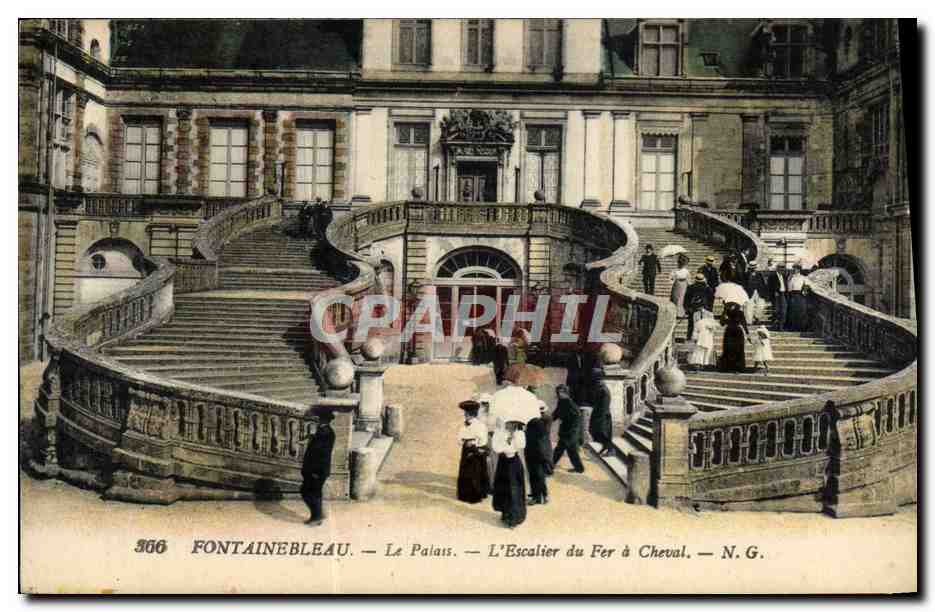 Fontainebleau — Il Palazzo — Le Scale del Ferro da Cavallo — N.G. — n° 366
