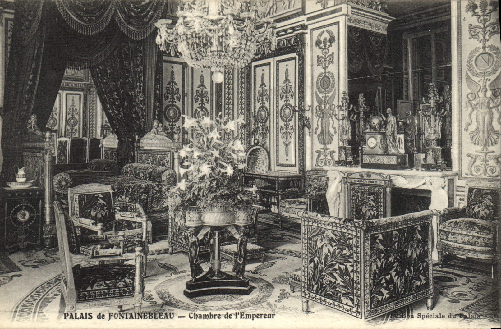 Palacio de Fontainebleau — Habitación del Emperador — Edición Especial del Palacio