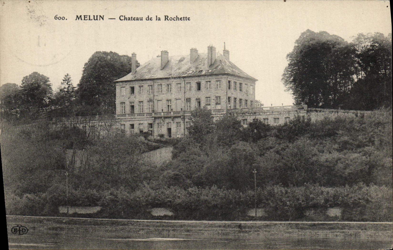CPA Melun Chateau De La Rochette