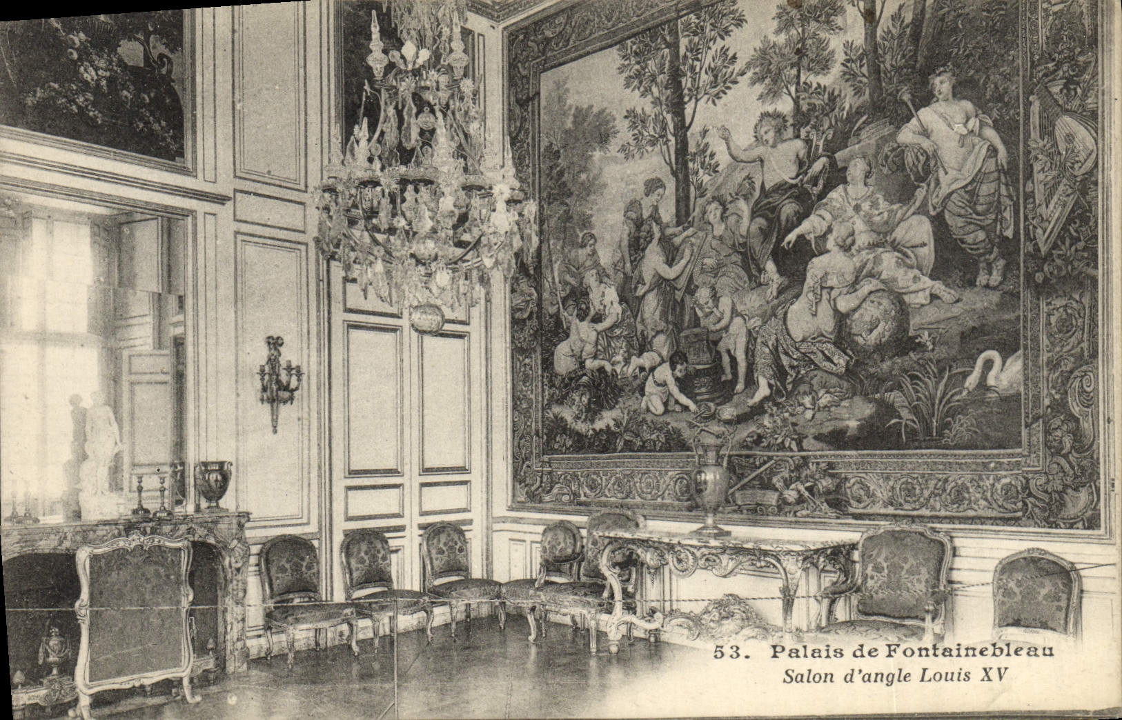 Palacio de Fontainebleau — Salón de ángulo Louis XV — n° 53
