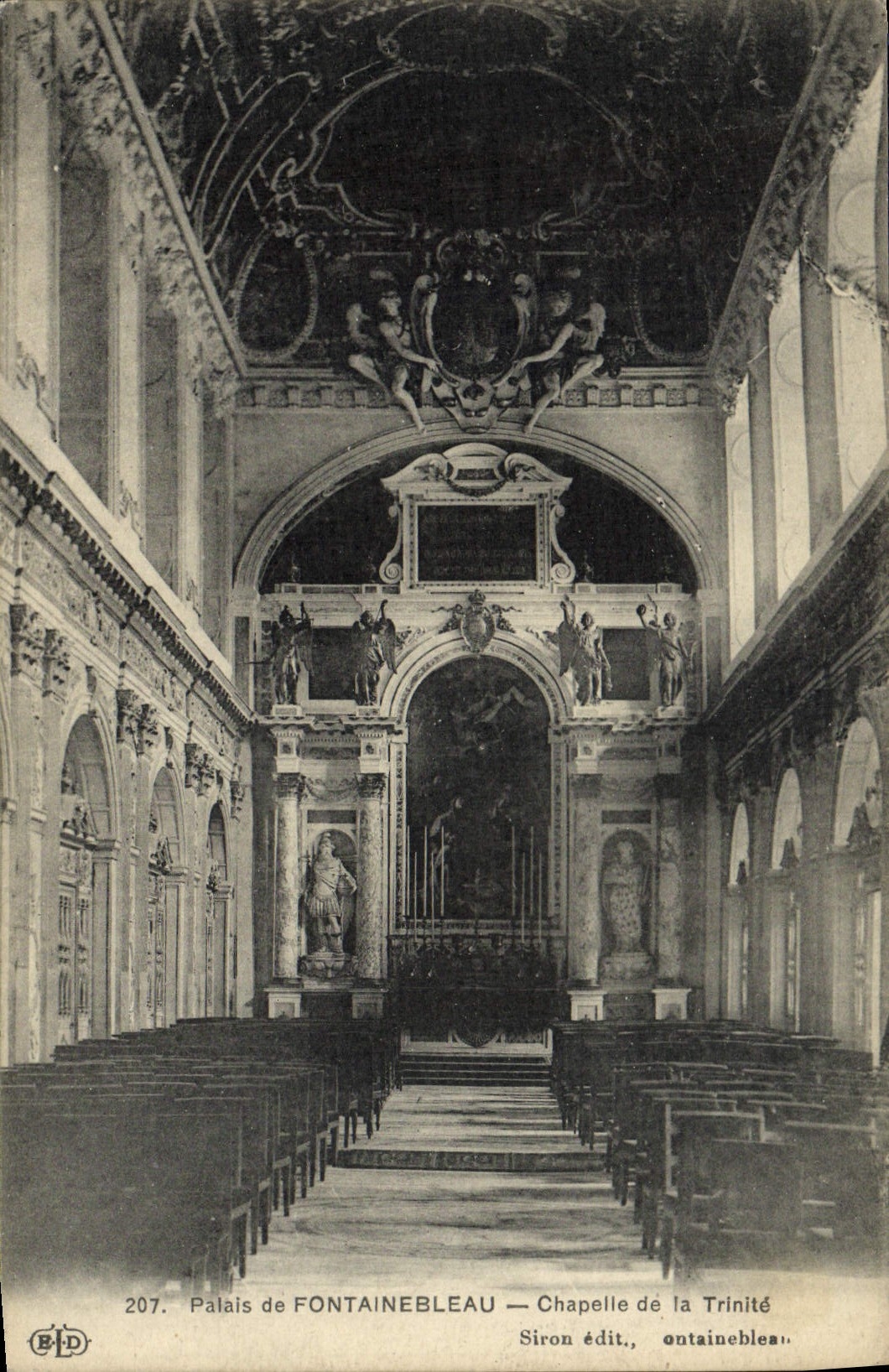 Palacio de FONTAINEBLEAU — Capilla de la Trinidad — Edición Siron, Fontainebleau