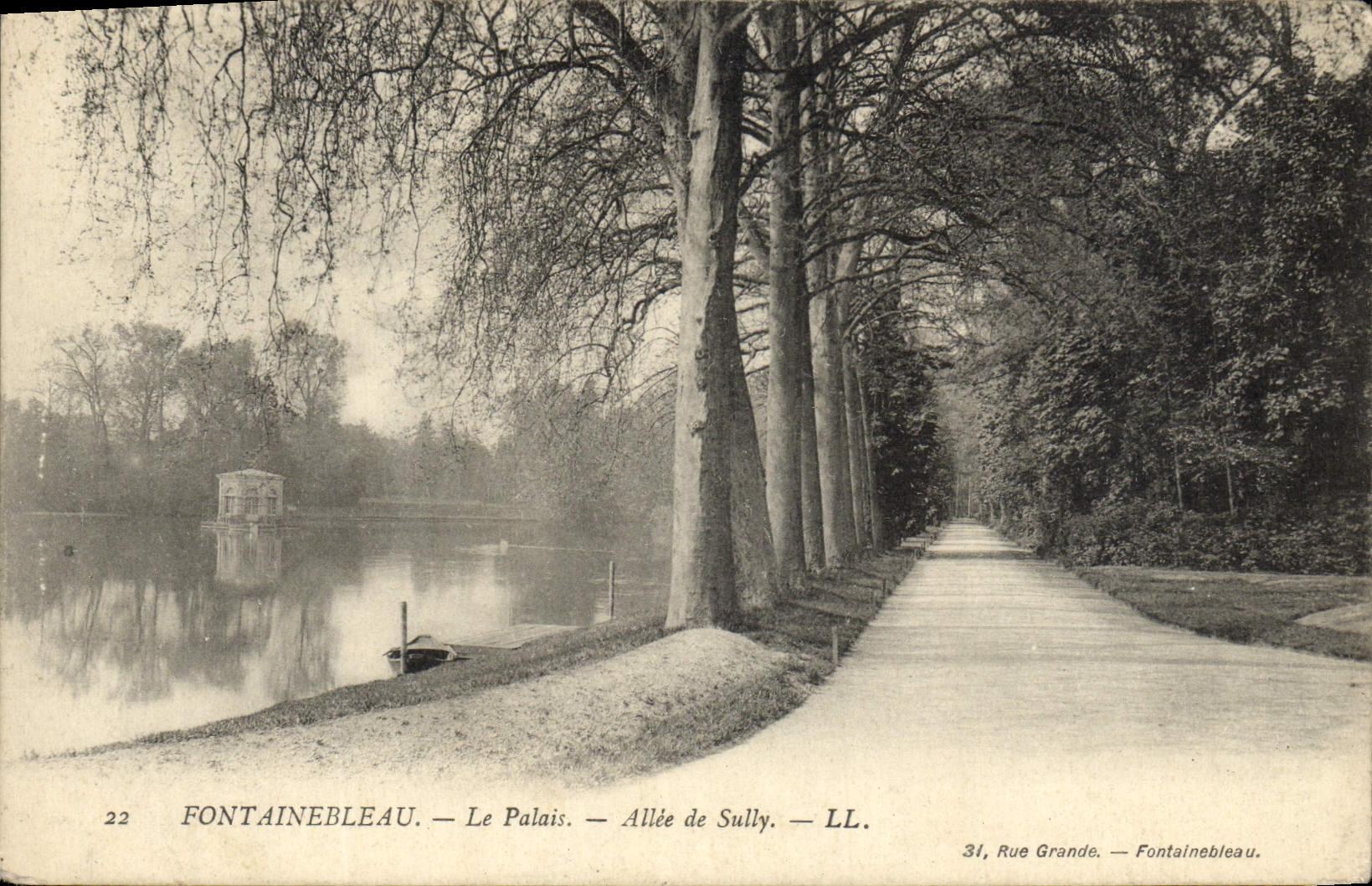 Fontainebleau — Il Palazzo — Allée de Sully — LL. — 31, Rue Grande — Fontainebleau