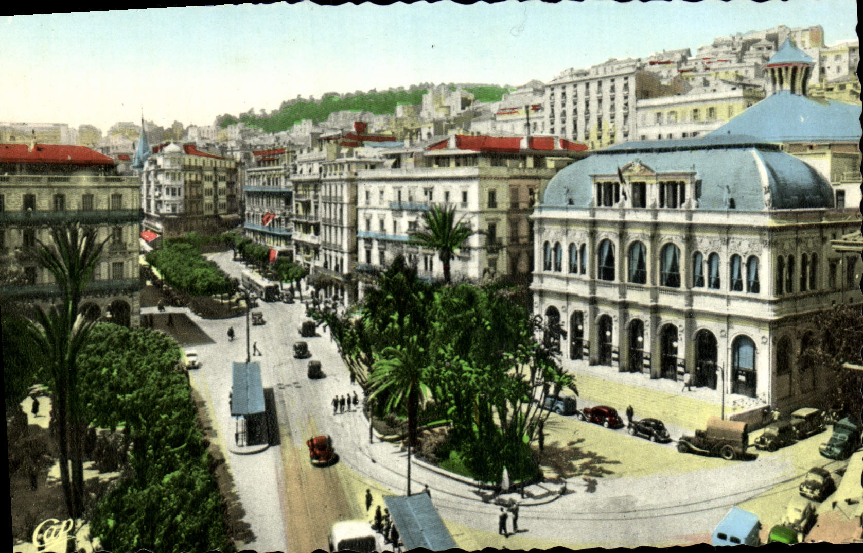 CPM Alger la Place de l'Opera et la Rue Dumont d'Urville 