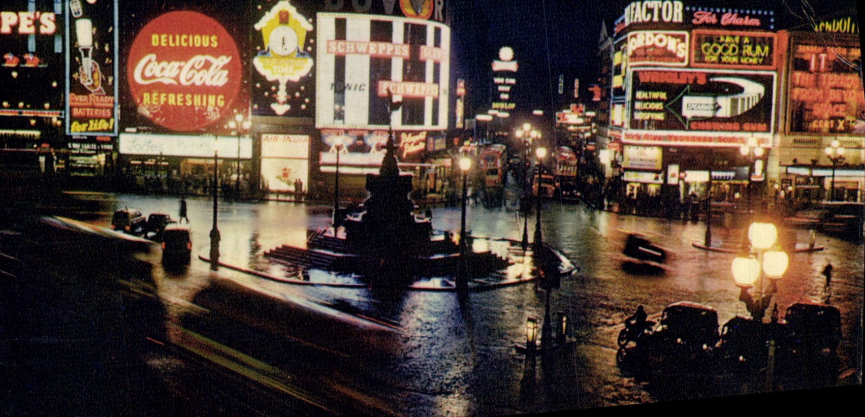 CPM London by Night Piccadilly Circus Coca Cola