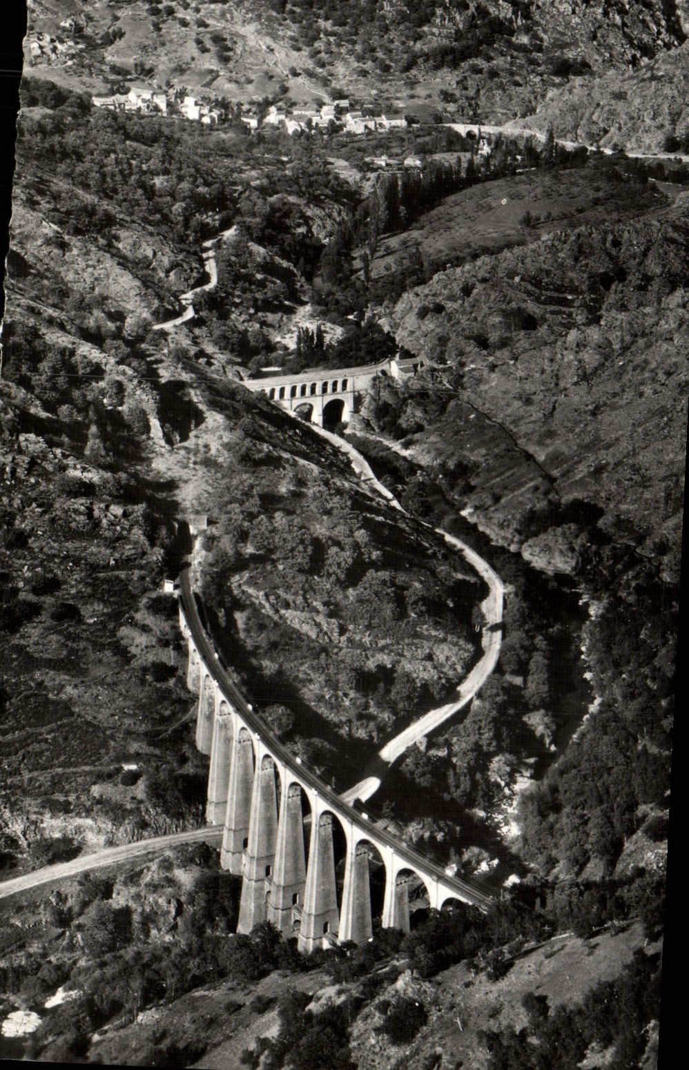 CPM Villefort Le Viaduc et le Pont Louis Philippe 