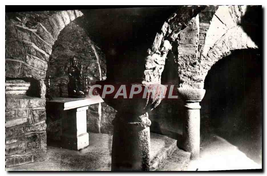 Abbaye de Saint-Martin-du-Canigou — Crypte — Vierge Noire du Xe siècle — A. L’Hoste, 139, rue Lafayet, Paris