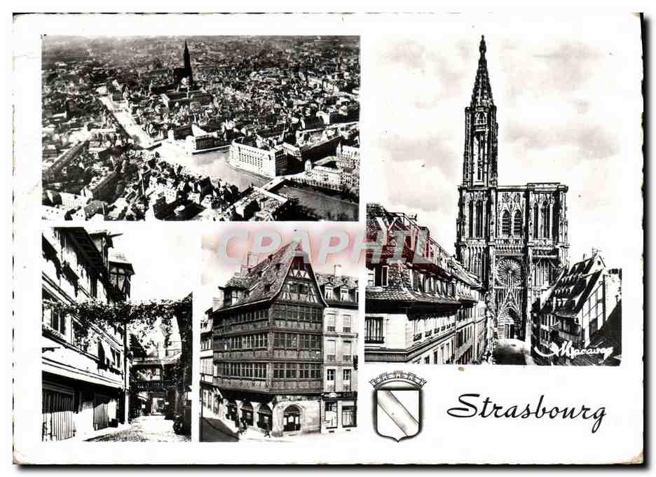 CPA Strasbourg La cour du corbeau la maison Kammerzell La cathedrale